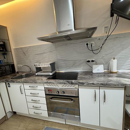Apartamento Con Patio En Madrid Centro Exteriör bild