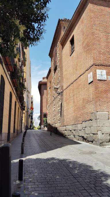 Apartamento Con Patio En Madrid Centro Exteriör bild