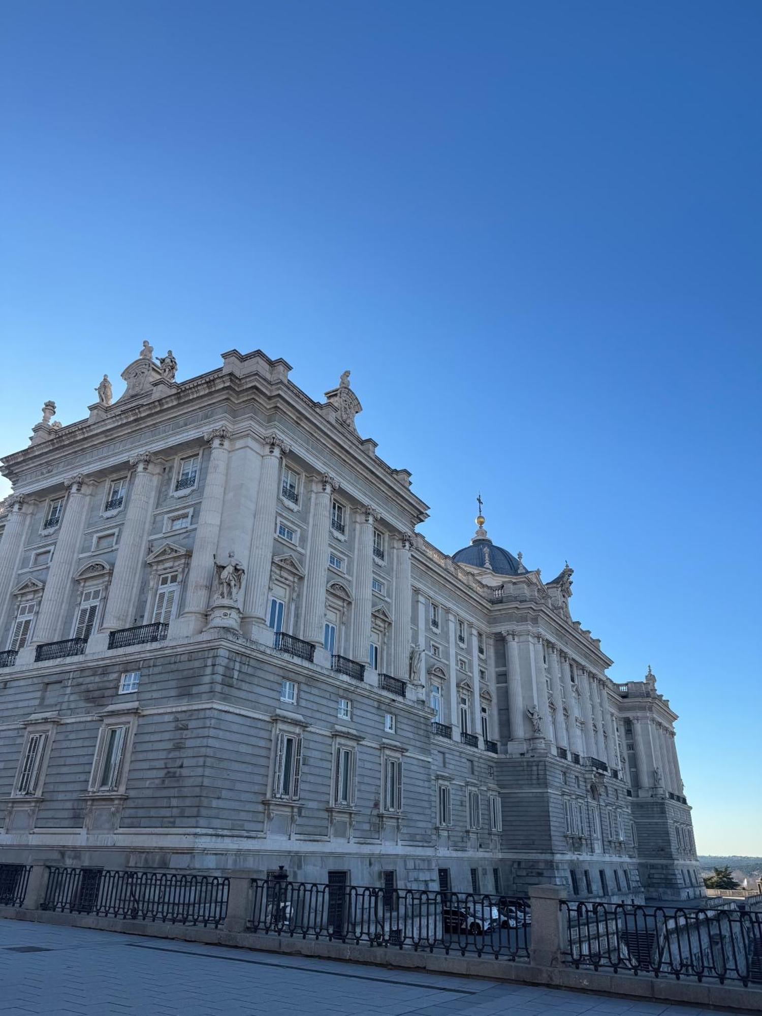 Apartamento Con Patio En Madrid Centro Exteriör bild