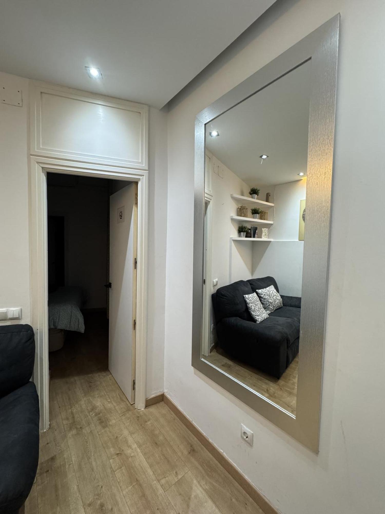 Apartamento Con Patio En Madrid Centro Exteriör bild